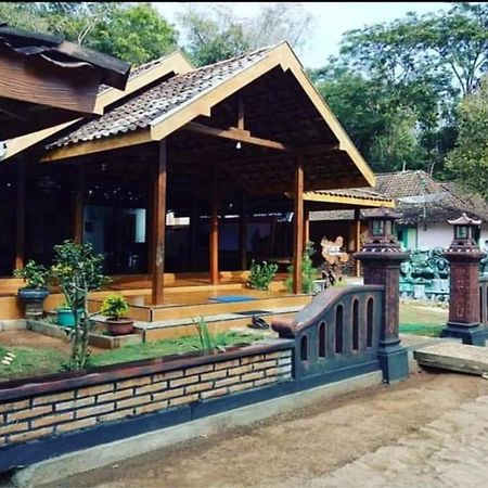 Nara Homestay Syariah Mangunan Eksteriør billede